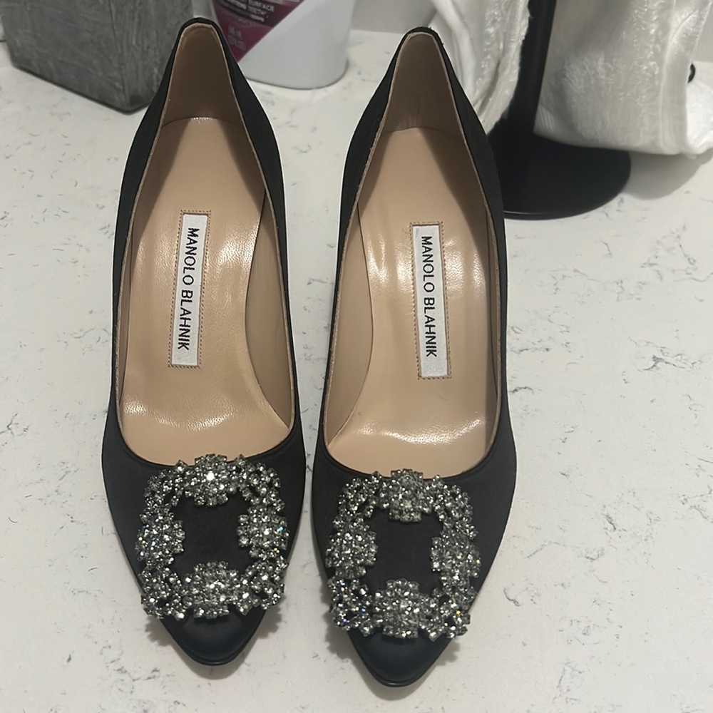Manolo Blahnik Hangisi 70mm